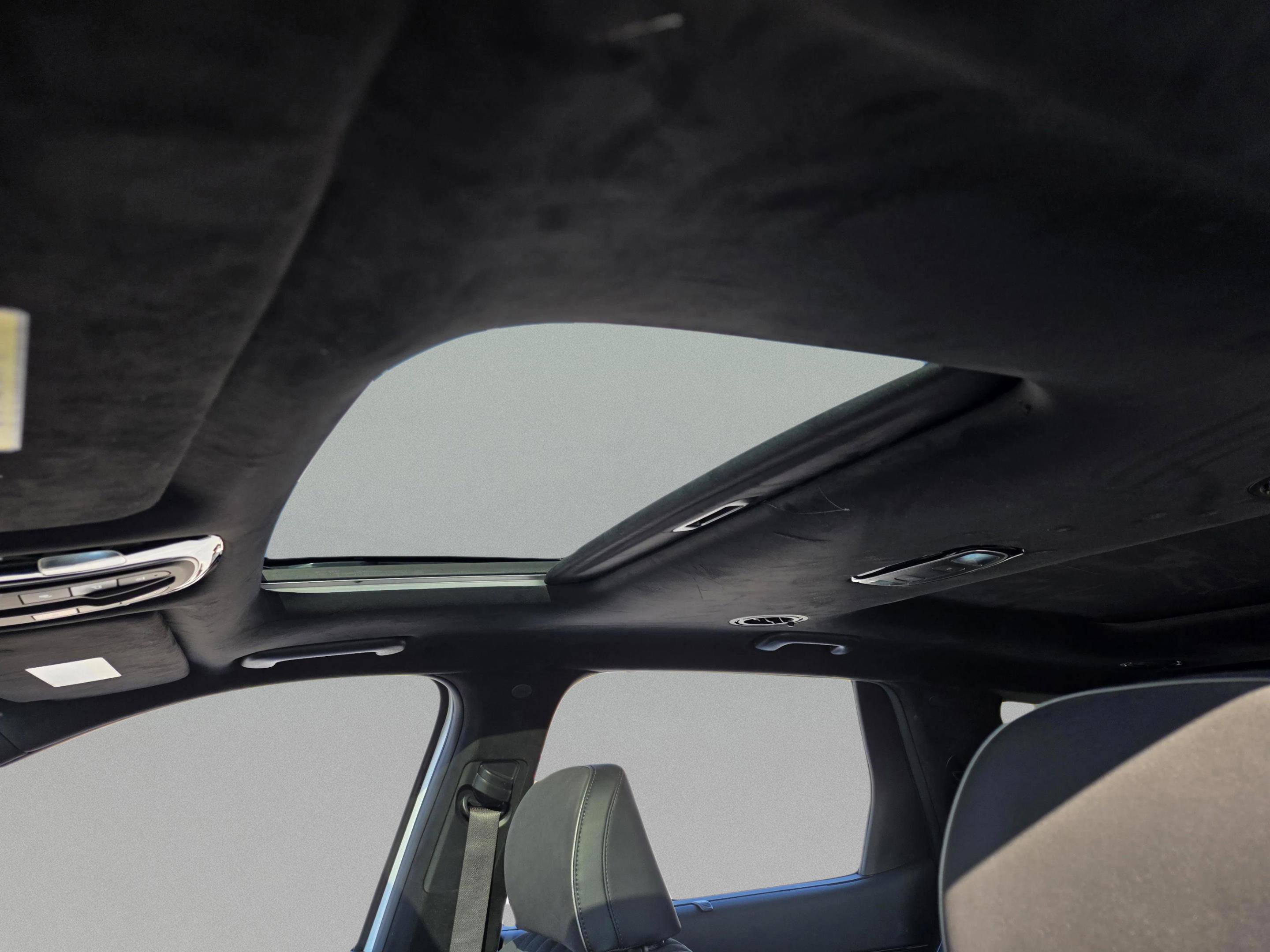 Used 2024 Hyundai Palisade Calligraphy image 28