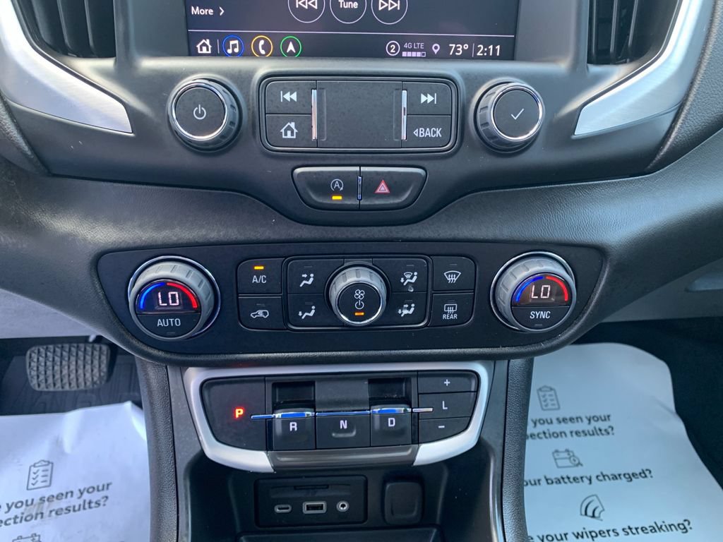 Used 2022 GMC Terrain SLT w/ Infotainment Package II AWD/4WD image 25