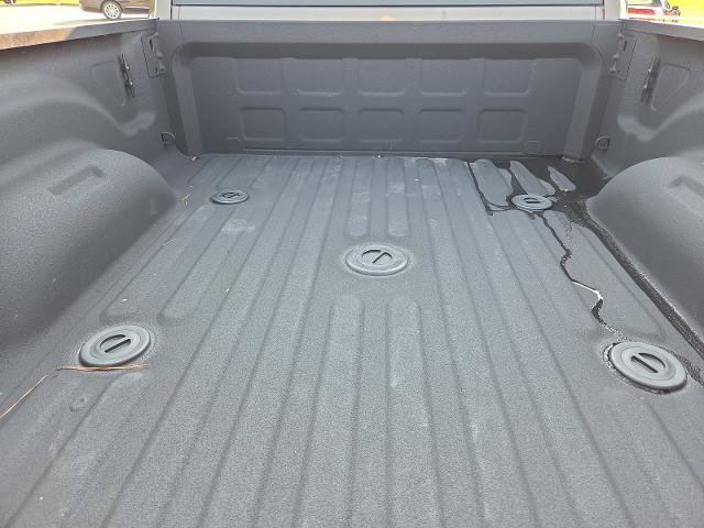Used 2026 RAM 2500 Tradesman w/ Chrome Appearance Group AWD/4WD image 23