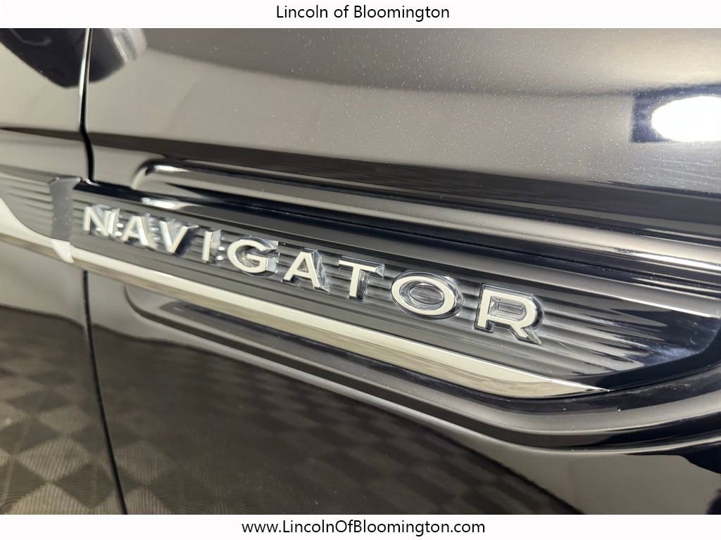 Used 2023 Lincoln Navigator Black Label AWD/4WD image 14