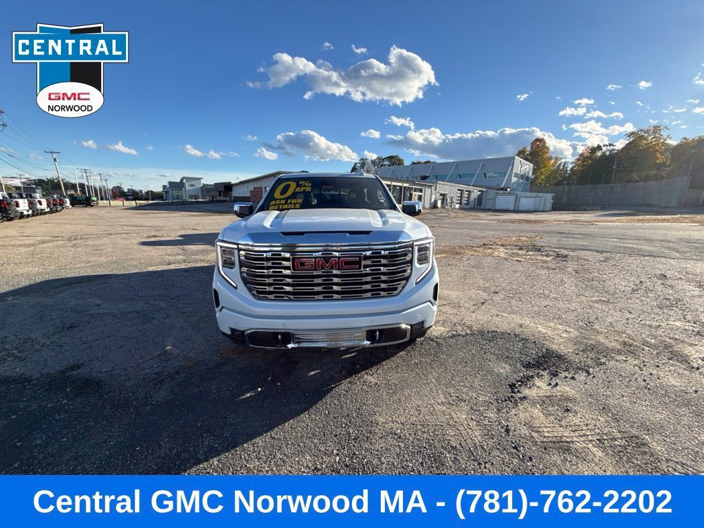 New 2026 GMC Sierra 1500 Denali w/ Denali Reserve Package AWD/4WD image 9