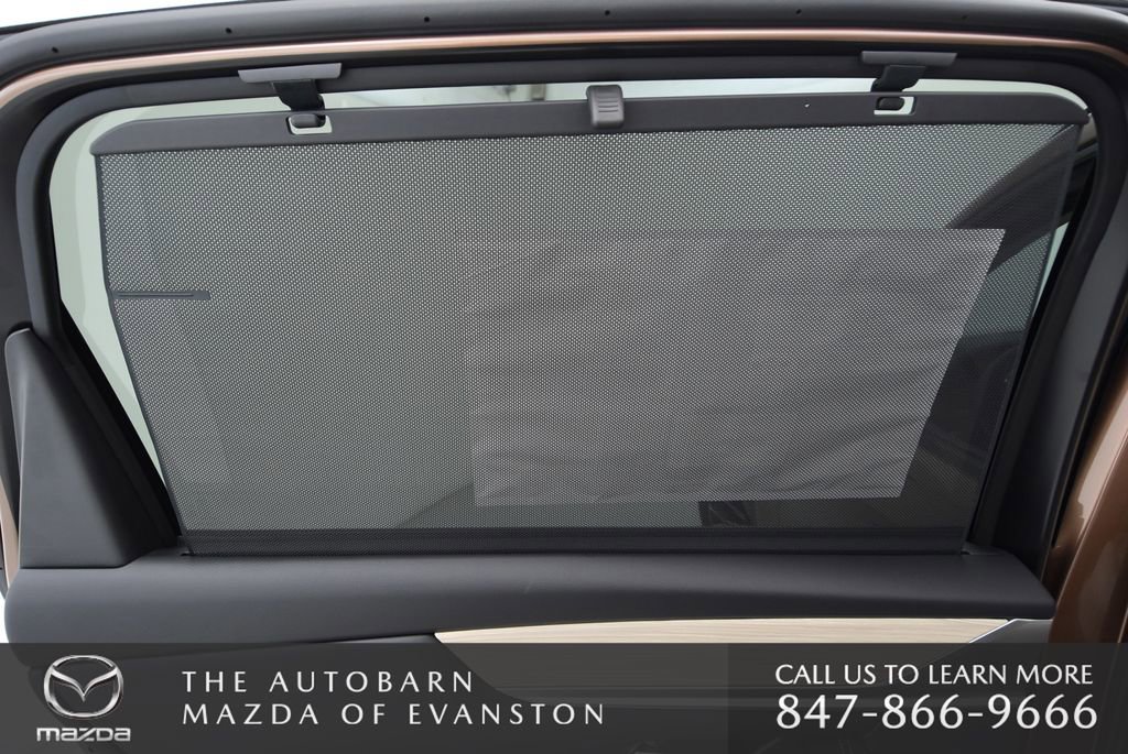 Used 2025 MAZDA CX-70 Plug-In Hybrid w/ Premium Pkg image 35