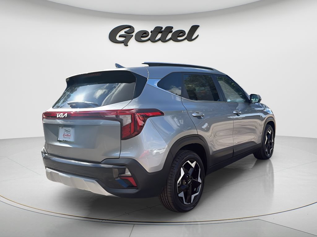 Used 2024 Kia Seltos EX FWD image 5