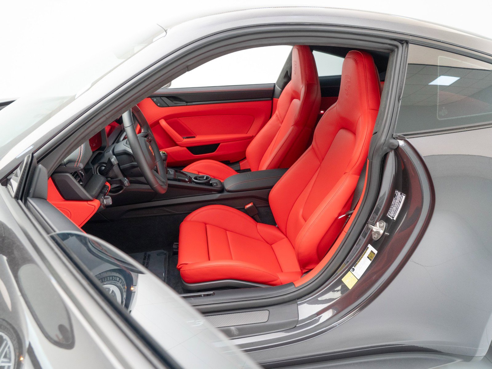 Certified 2026 Porsche 911 GT3 RWD image 17
