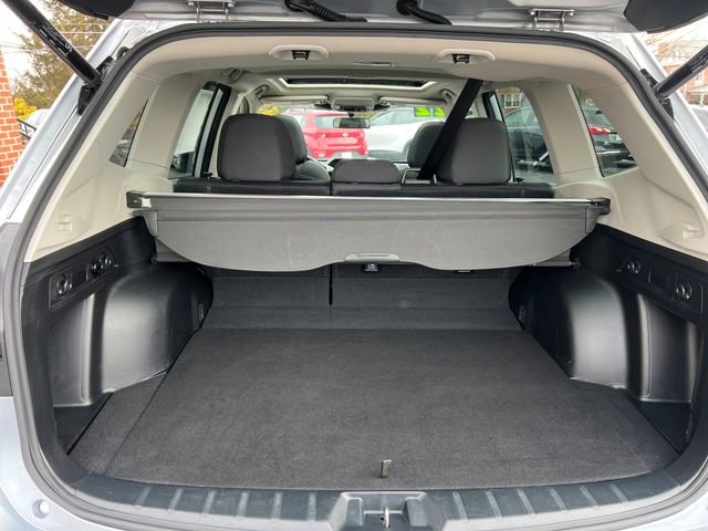 Used 2022 Subaru Forester Premium image 14