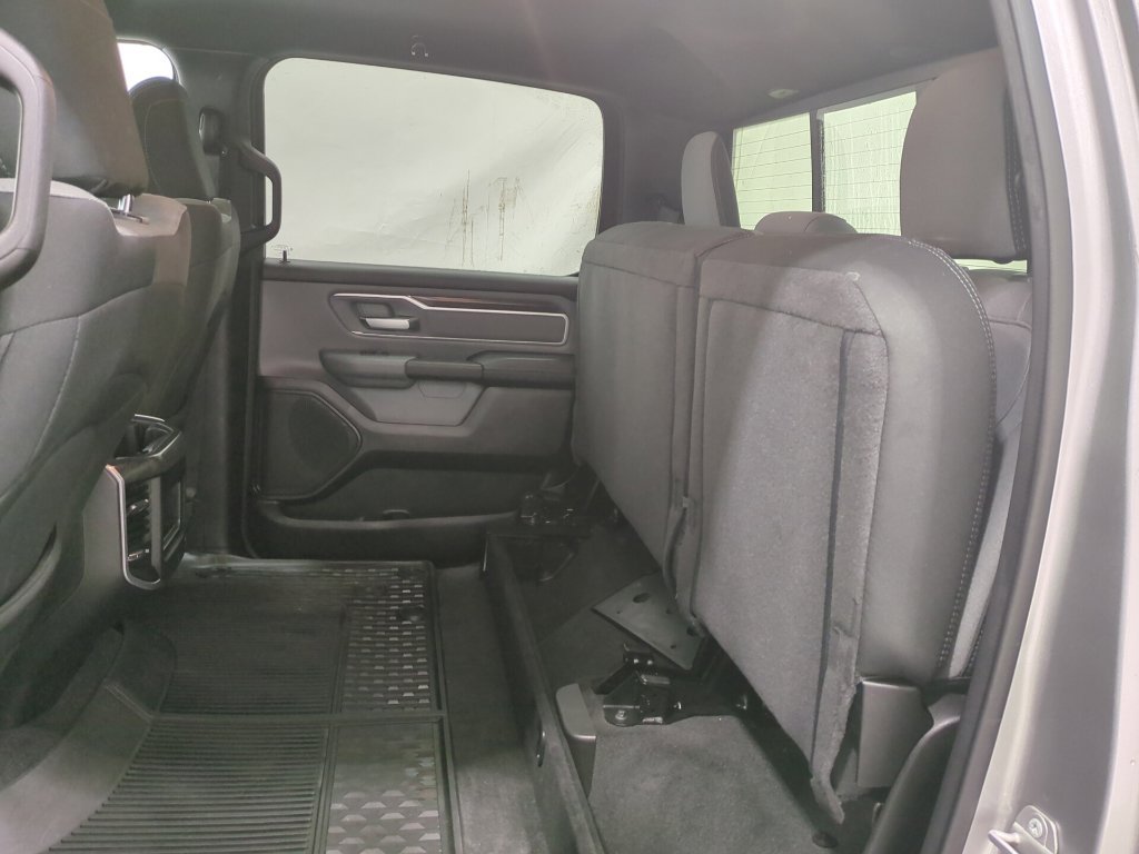 Used 2022 RAM 1500 Big Horn AWD/4WD image 12