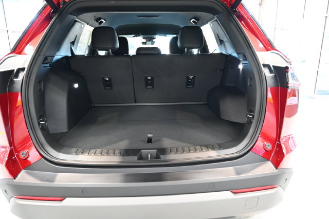 New 2027 Chevrolet Equinox LT w/ Convenience Package II FWD image 28