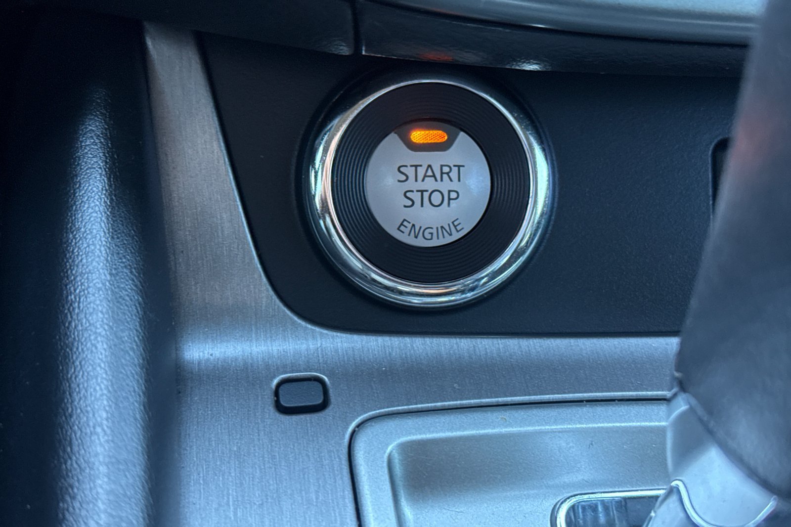 Used 2023 Nissan Murano S AWD/4WD image 32