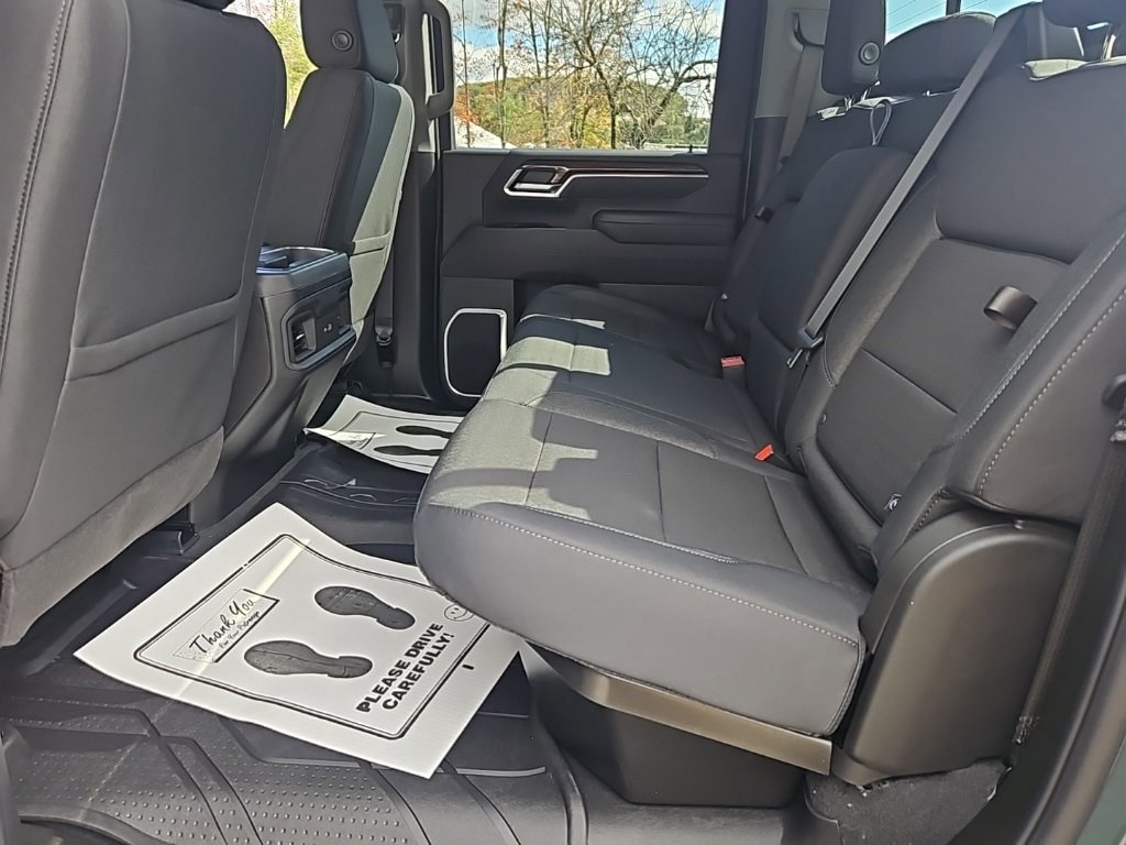 New 2026 Chevrolet Silverado 3500 LT w/ All Star Edition image 17