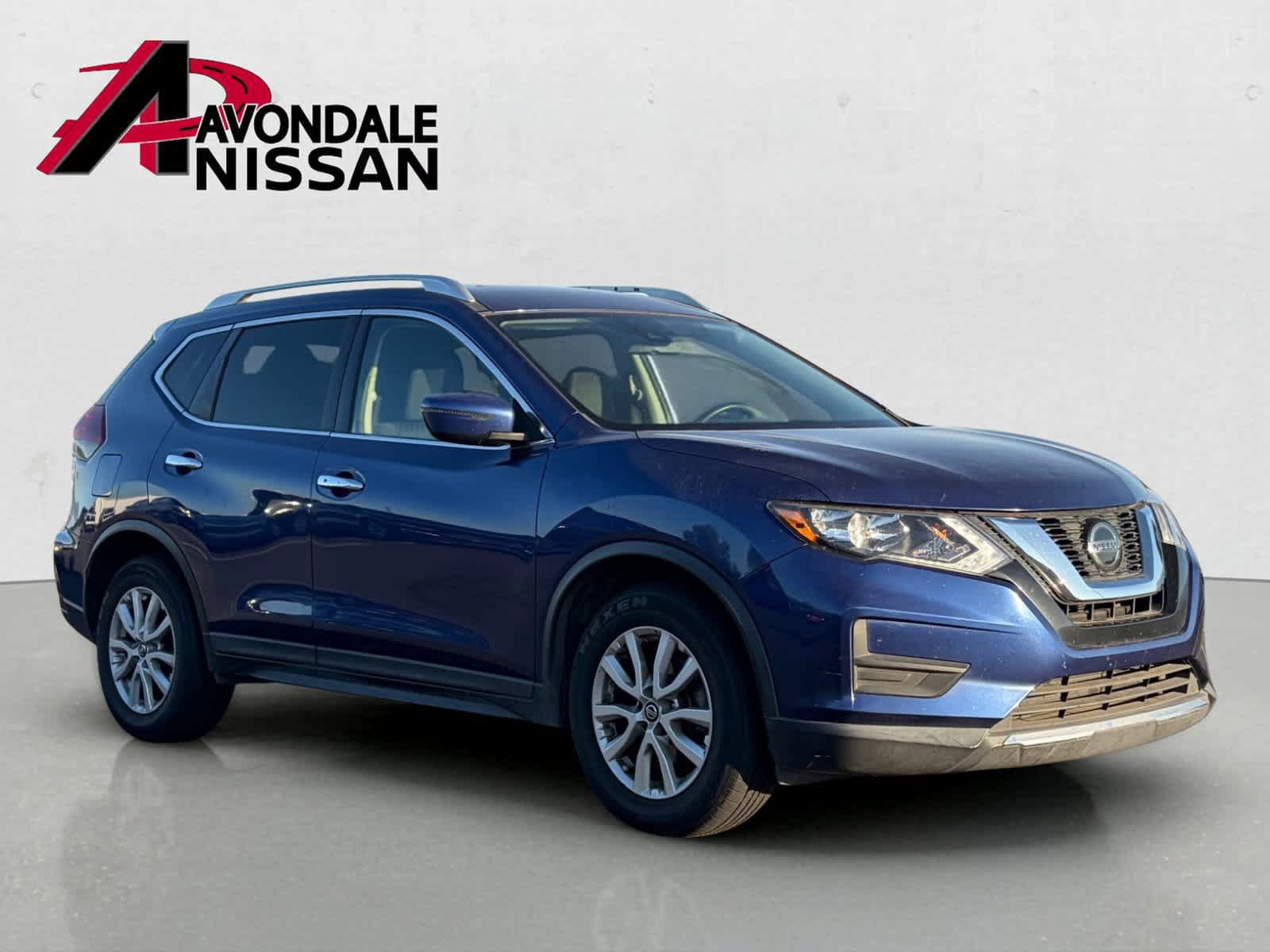 Used 2020 Nissan Rogue SV FWD image 3