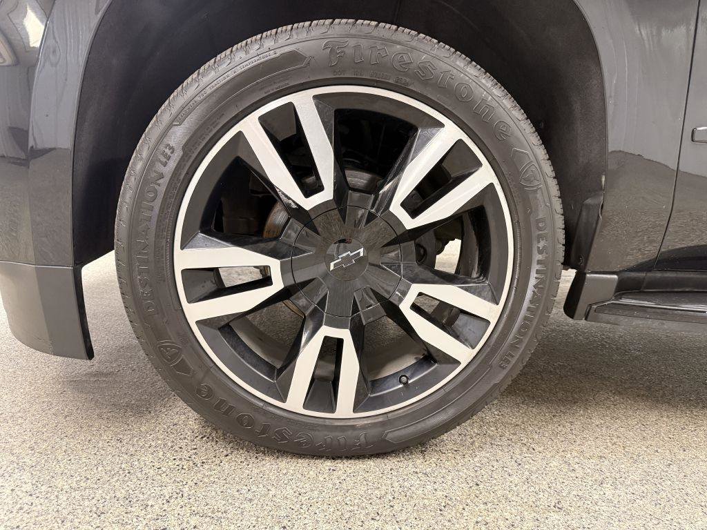 Used 2019 Chevrolet Suburban Premier image 45