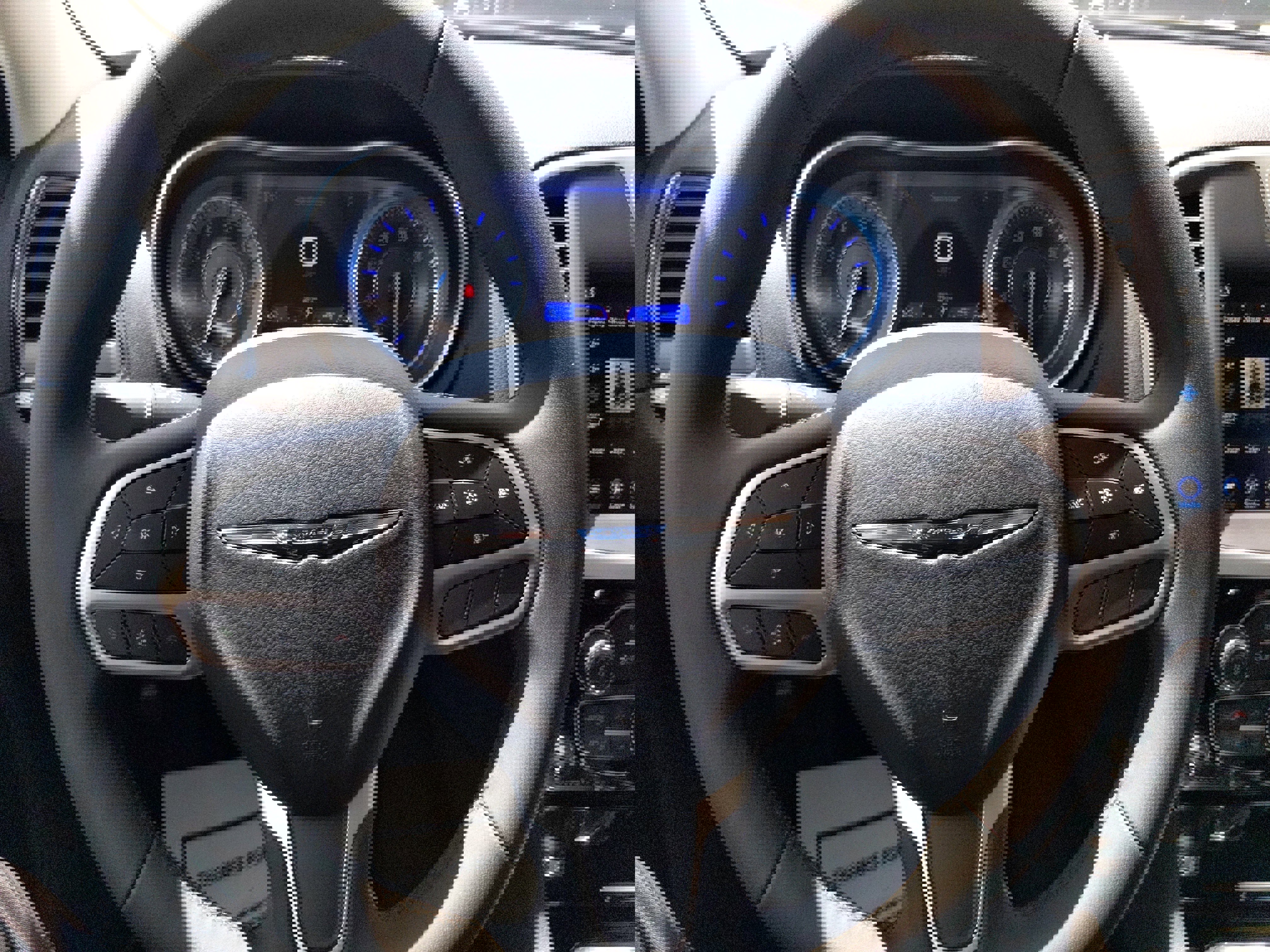 New 2023 Chrysler 300 Touring L w/ Popular Equipment Group image 35