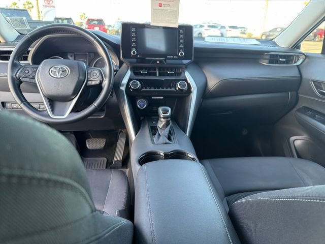 Certified 2021 Toyota Venza LE AWD/4WD image 14