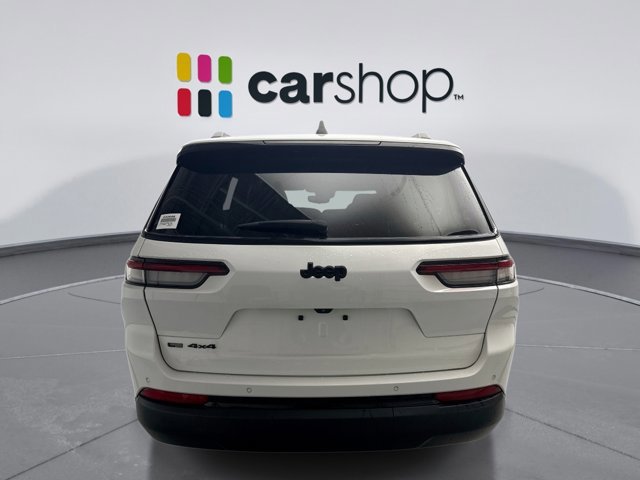 Used 2023 Jeep Grand Cherokee L Laredo AWD/4WD image 4