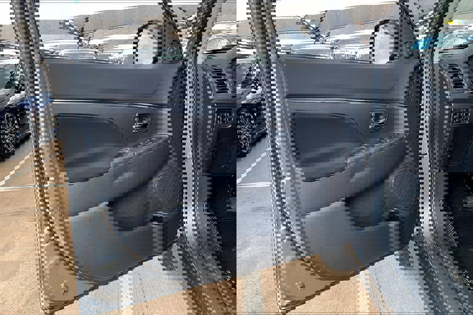 Used 2025 Mitsubishi Outlander Sport ES image 21