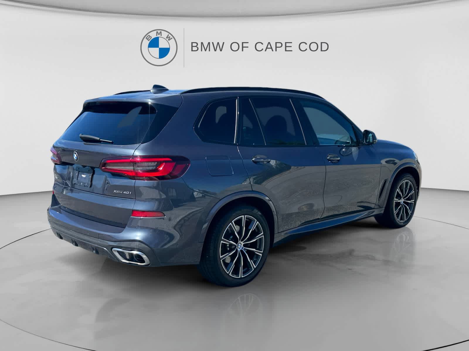 Used 2022 BMW X5 xDrive40i w/ M Sport Package AWD/4WD image 7