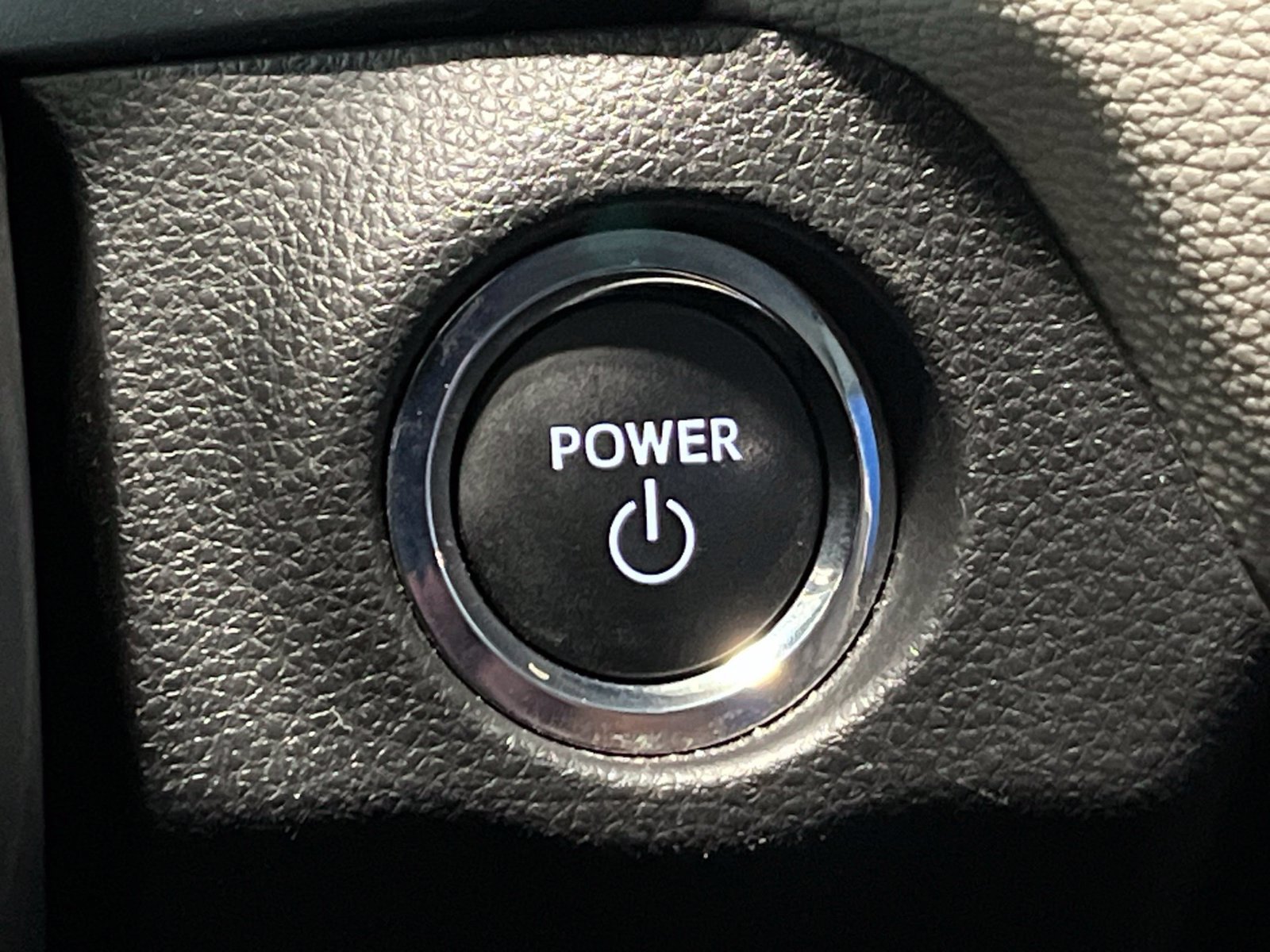 Used 2023 Toyota RAV4 XLE w/ Convenience Package AWD/4WD image 28