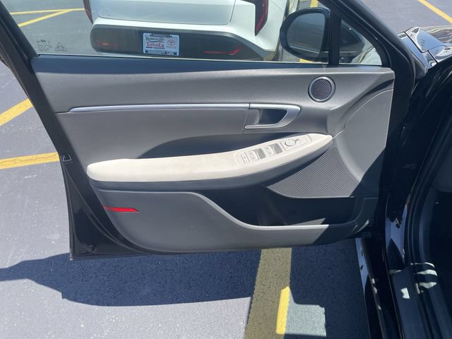 Used 2025 Hyundai Sonata SEL FWD image 14