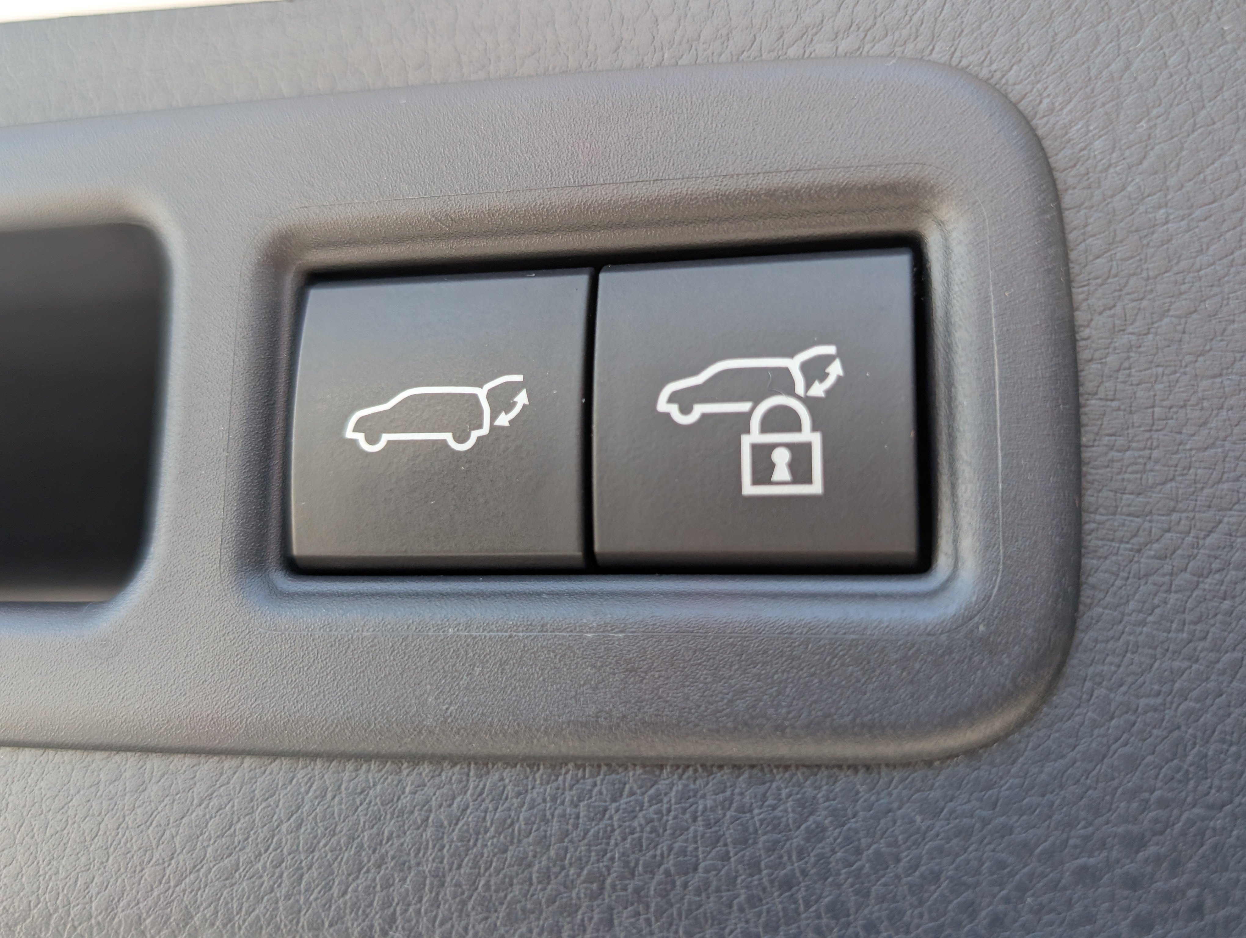Used 2023 Lexus RX 350 Premium w/ Accessory Package (Z1) AWD/4WD image 14