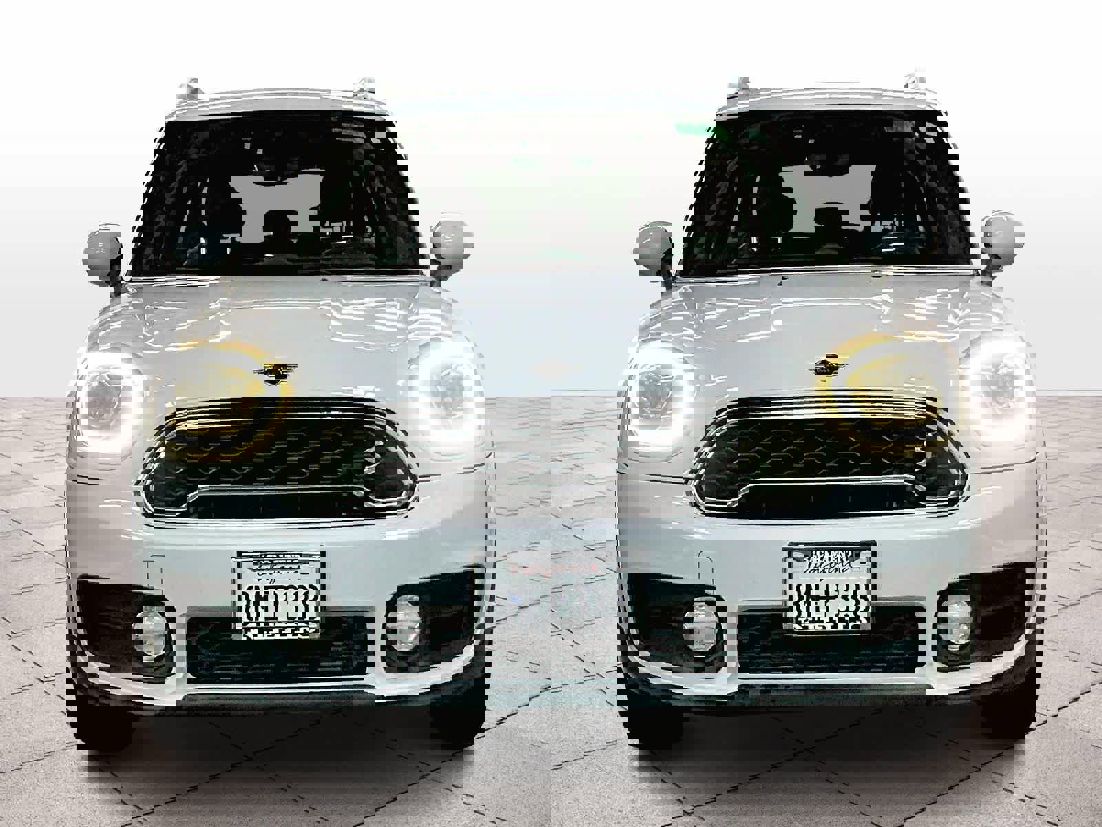 Used 2019 MINI Cooper Countryman SE w/ Convenience Package image 3