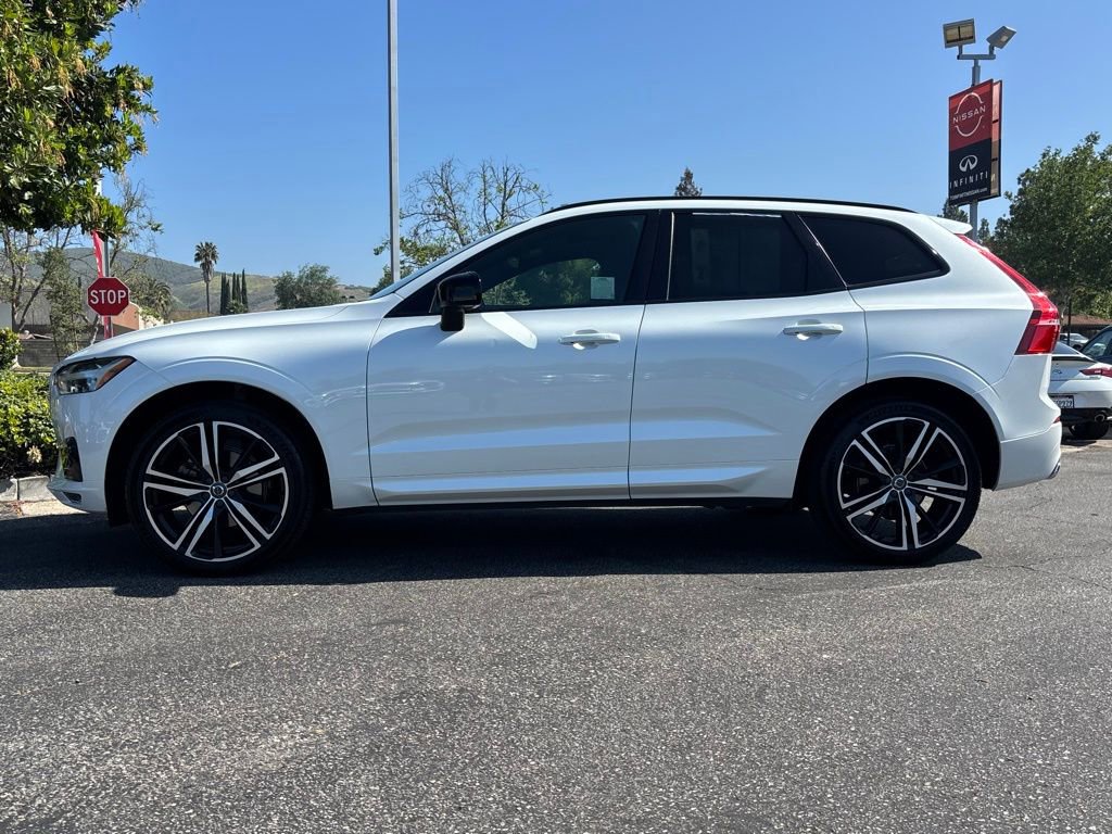 Used 2020 Volvo XC60 T5 R-Design image 8