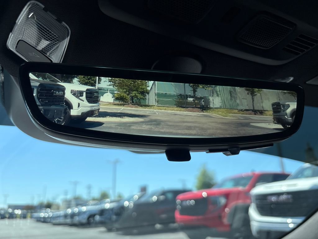 Certified 2024 Chevrolet Corvette Stingray Convertible w/ Z51 Performance Package RWD image 57