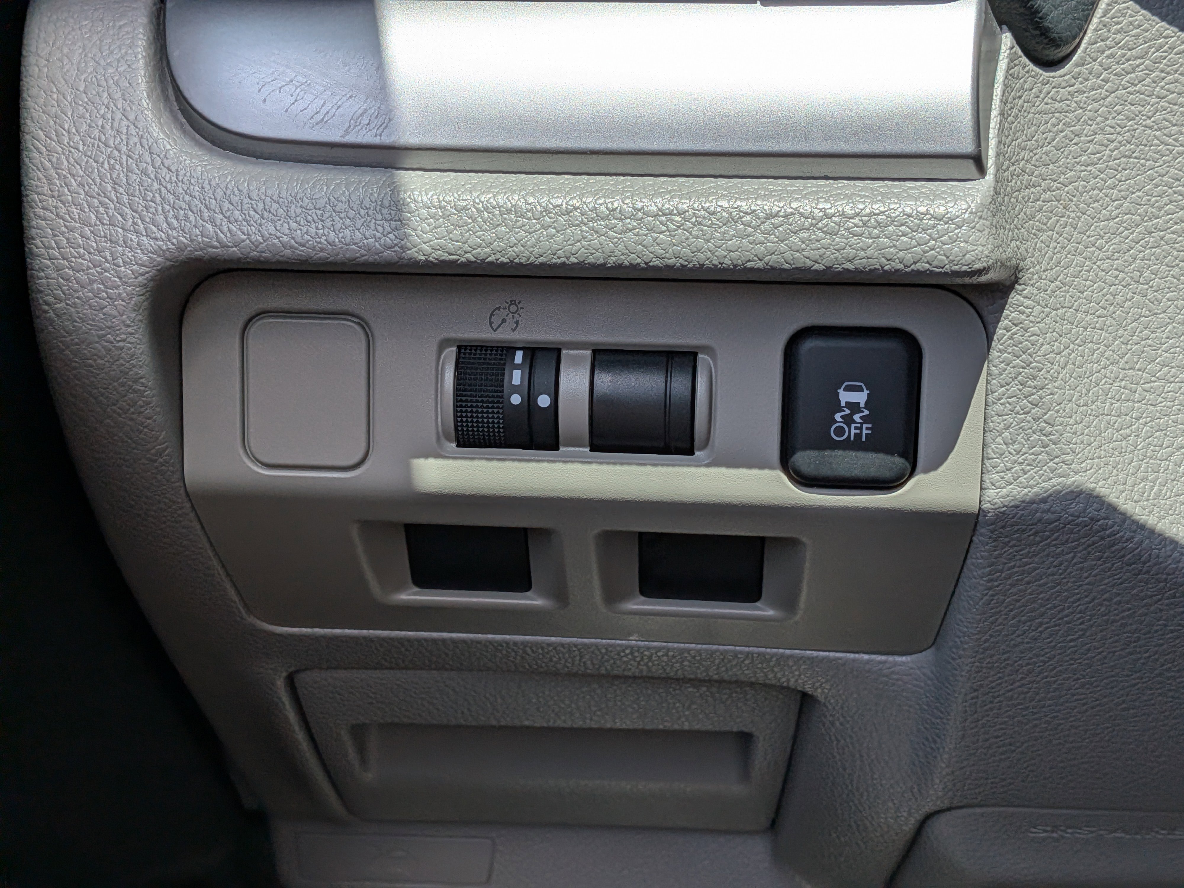 Used 2018 Subaru Forester 2.5i w/ Alloy Wheel Package AWD/4WD image 22