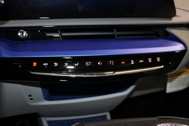 New 2026 Cadillac Optiq Sport 1 AWD/4WD image 17