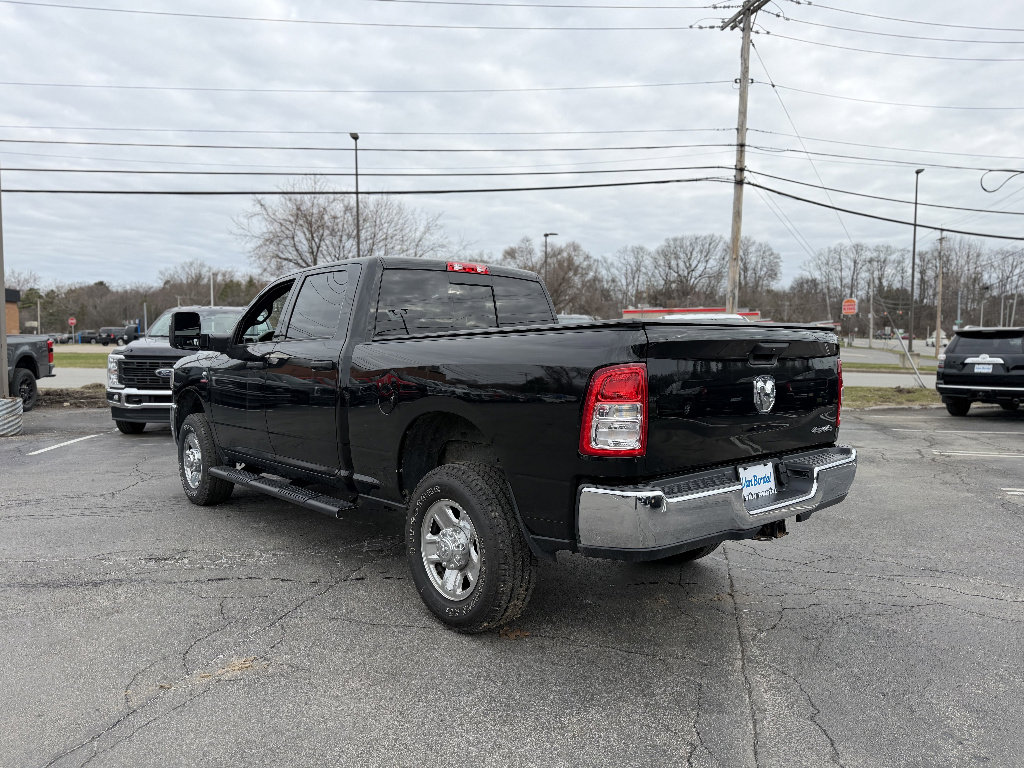 Used 2024 RAM 2500 Tradesman w/ Chrome Appearance Group image 5