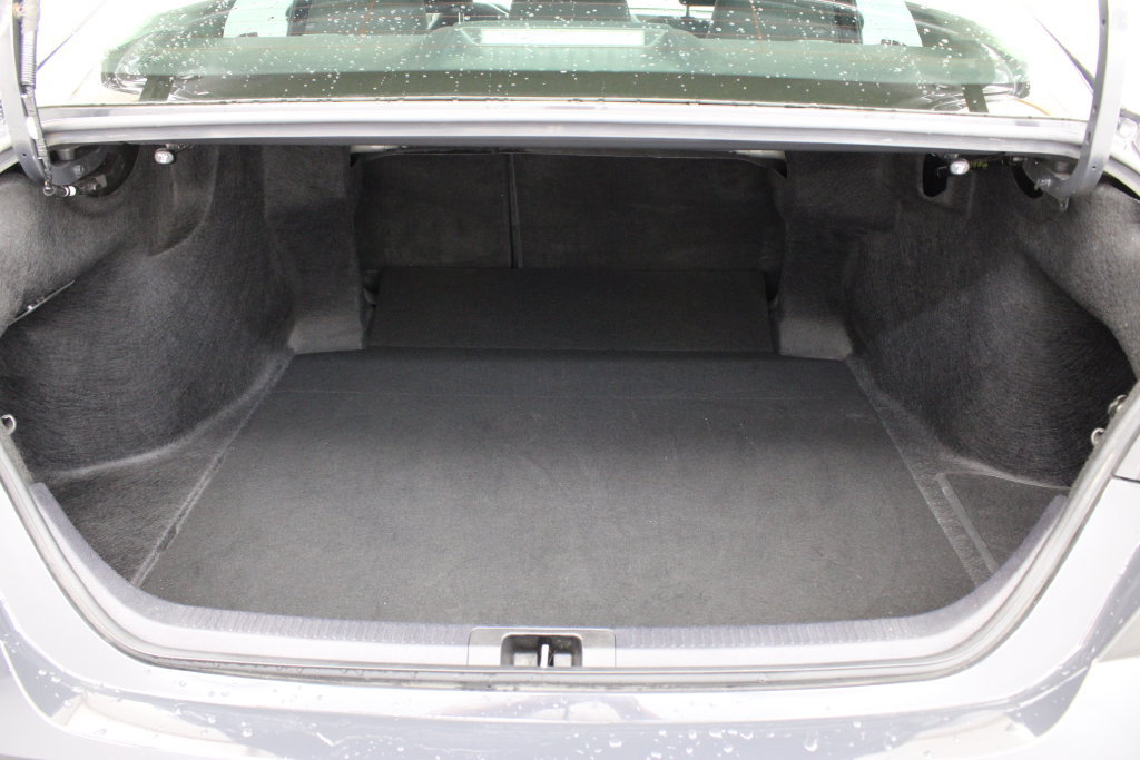 Used 2025 Toyota Camry LE w/ Convenience Package FWD image 28
