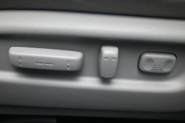 Used 2022 Honda Pilot Touring image 18