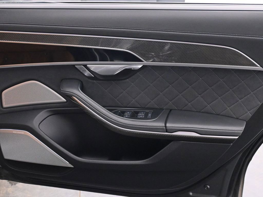 Used 2023 Audi S8 w/ S8 Comfort Plus Package image 17