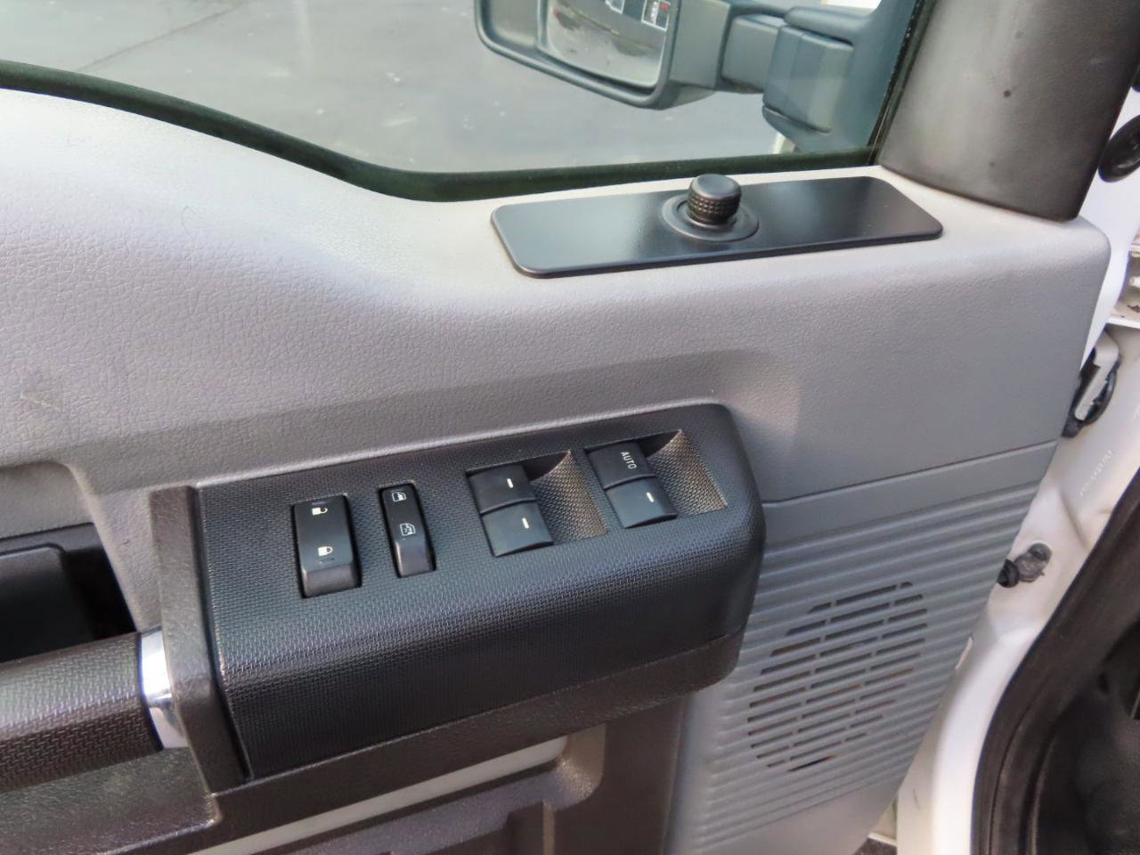 Used 2011 Ford F250 XL w/ PWR Equipment Group image 28