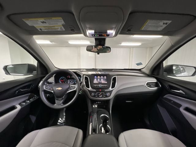Used 2021 Chevrolet Equinox LS w/ LS Convenience Package image 19