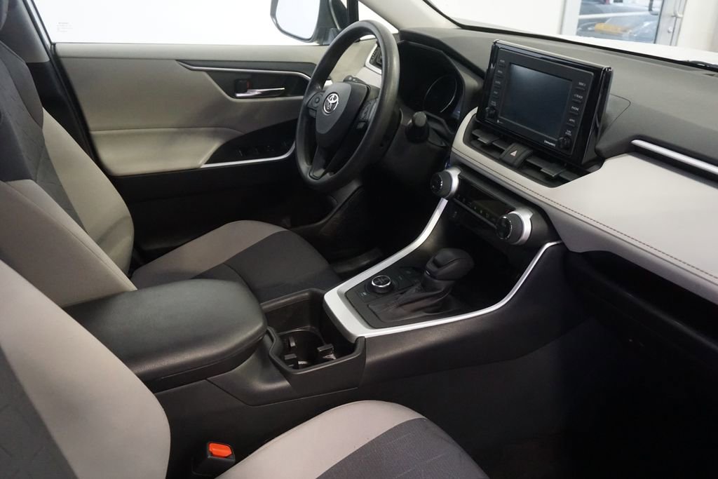 Used 2022 Toyota RAV4 XLE w/ Convenience Package AWD/4WD image 23