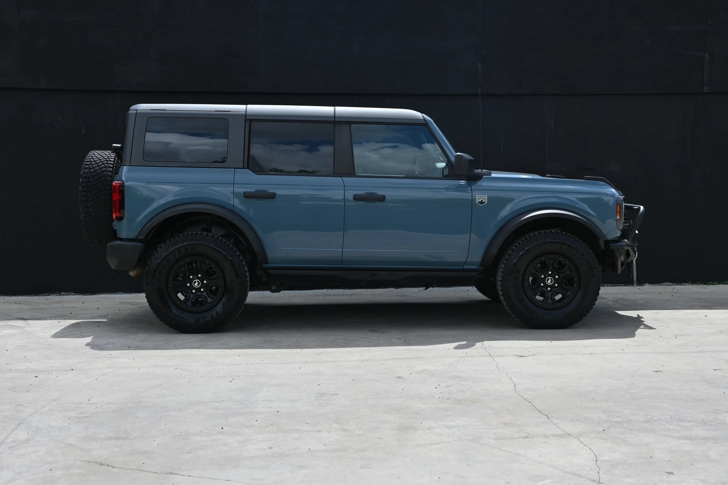 Used 2023 Ford Bronco Big Bend w/ Sasquatch Package AWD/4WD image 10