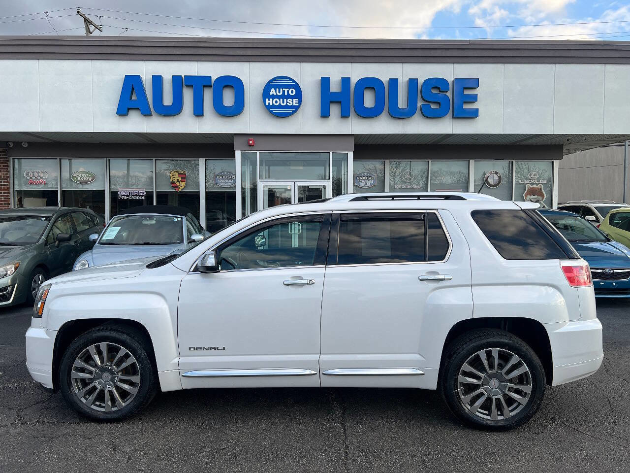 Used 2016 GMC Terrain Denali image 8