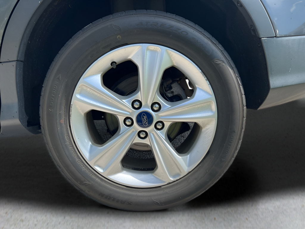 Used 2015 Ford Escape SE FWD image 11