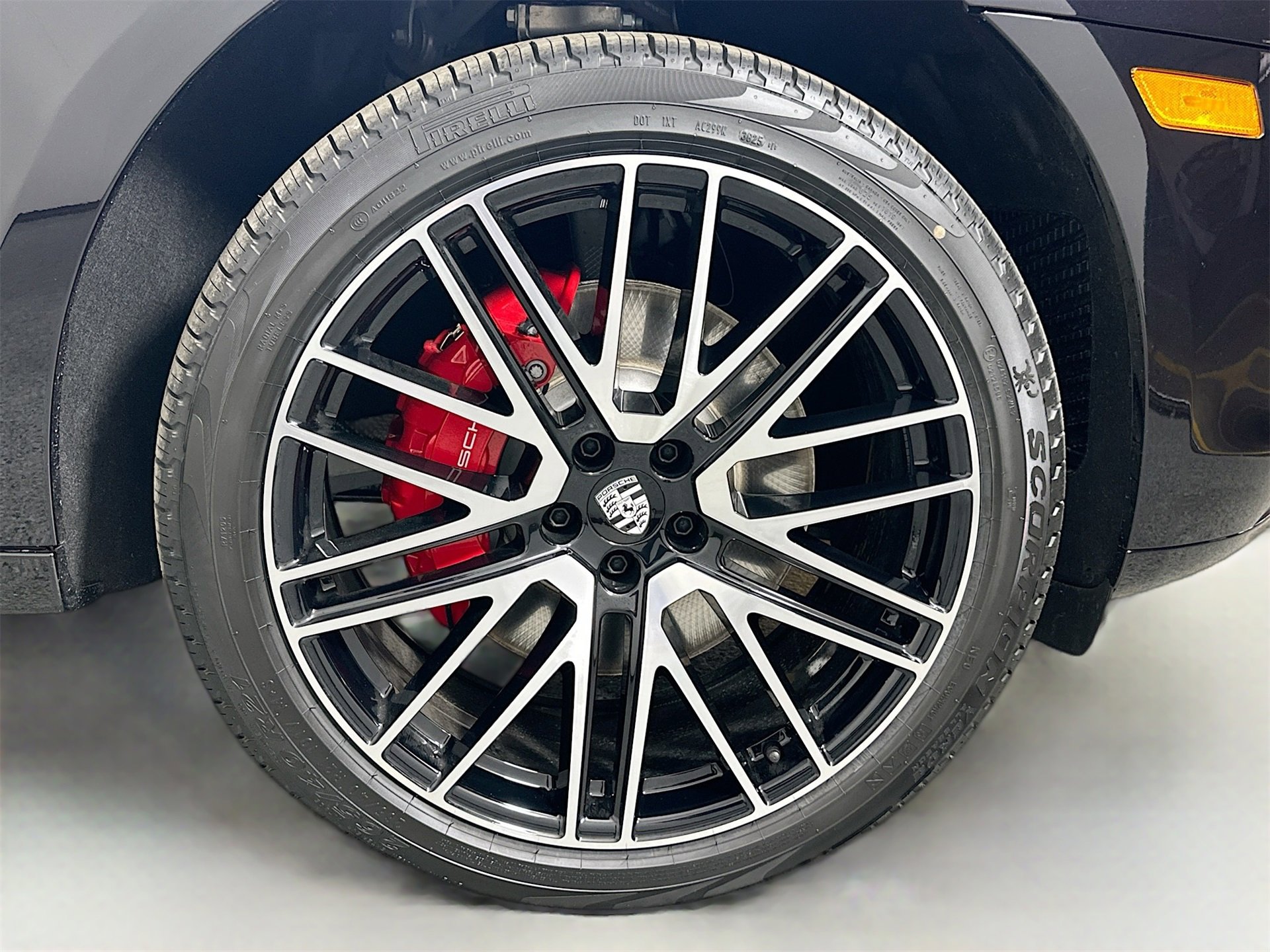 New 2026 Porsche Macan S image 14