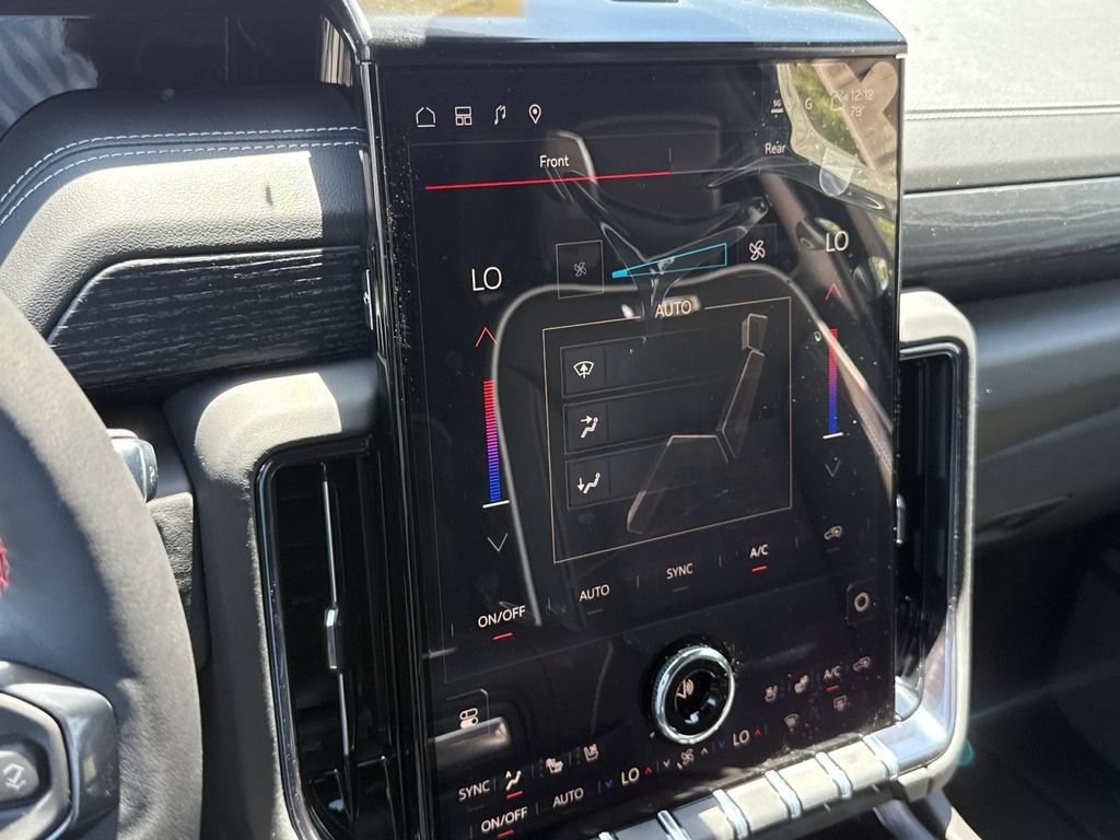 New 2026 GMC Yukon XL AT4 Ultimate AWD/4WD image 21