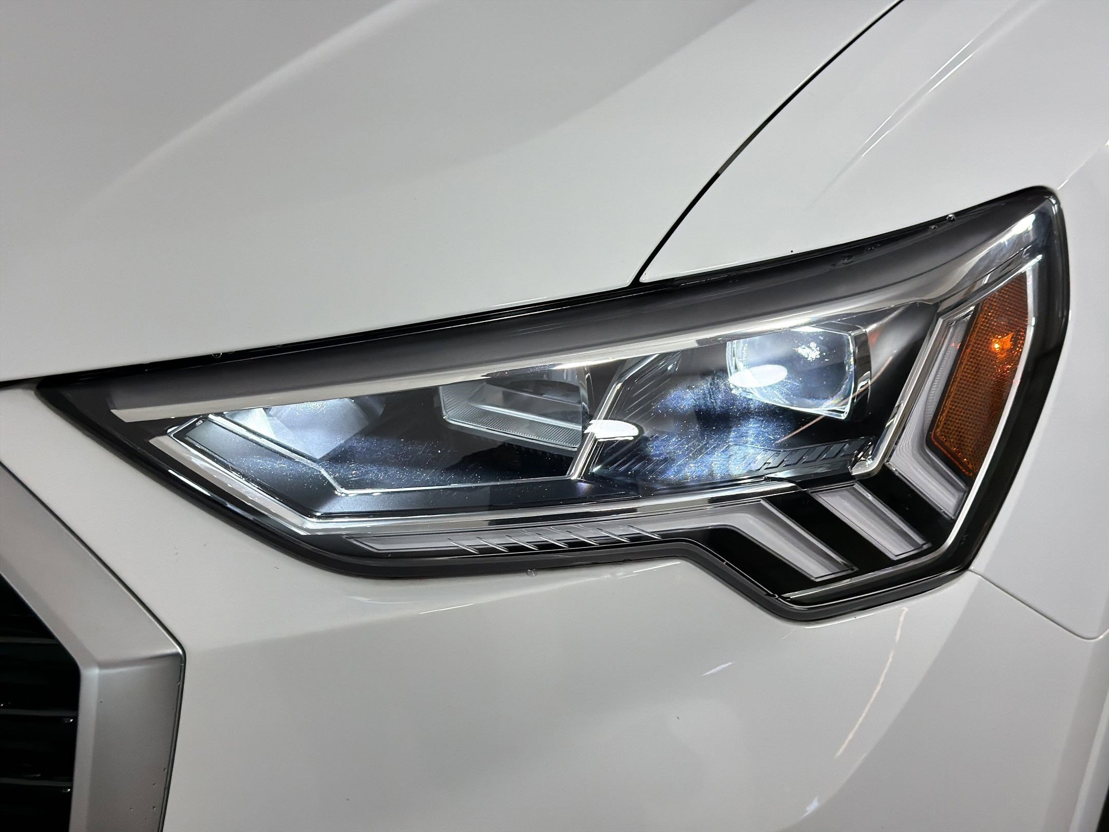 Used 2023 Audi Q3 2.0T Premium image 11