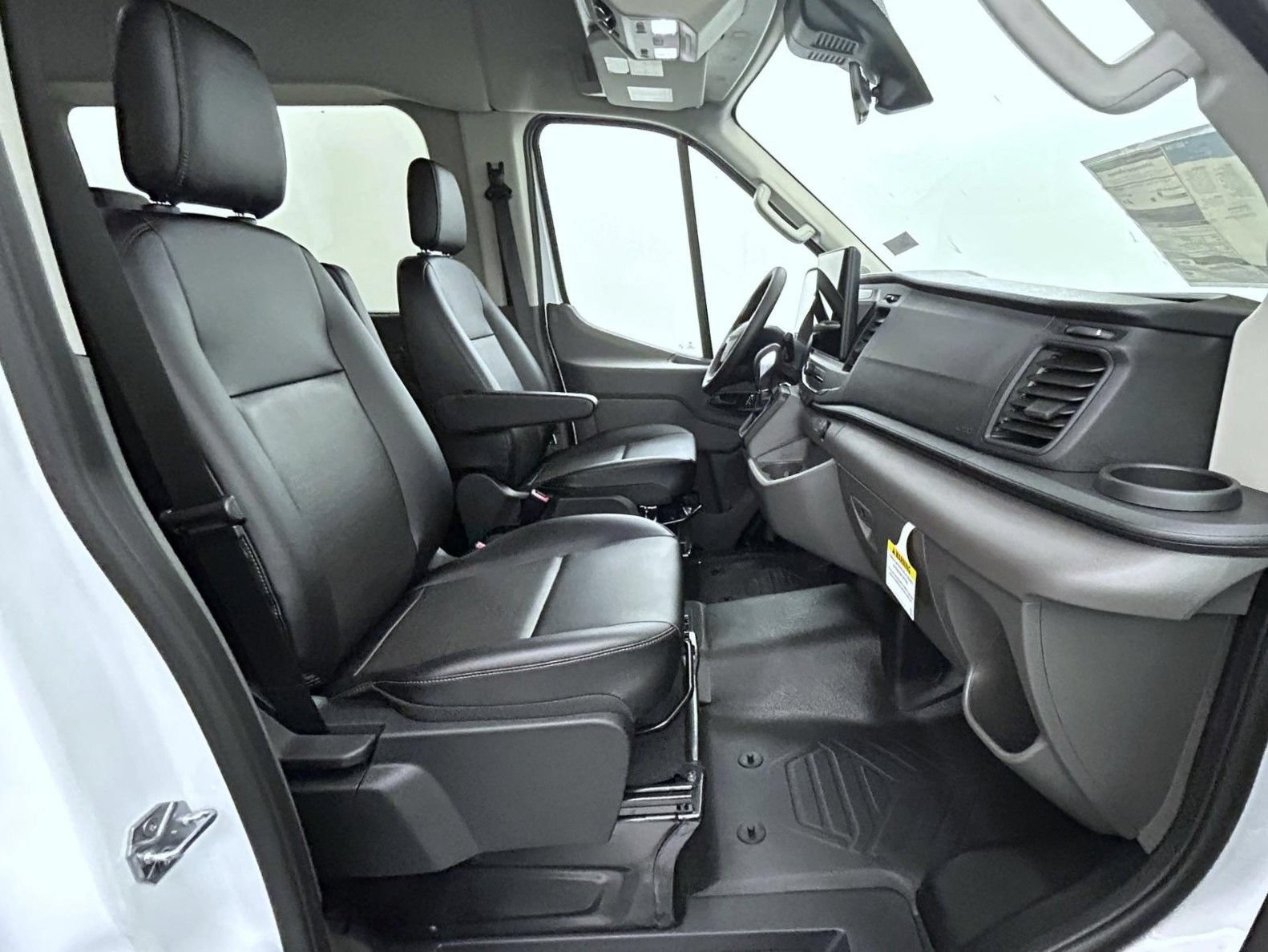 New 2026 Ford Transit 350 XL AWD/4WD image 15