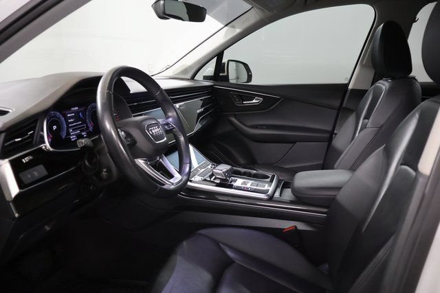 Used 2020 Audi Q7 2.0T Premium Plus w/ Premium Plus Package AWD/4WD image 12