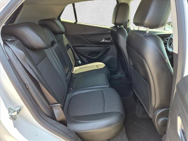 Used 2015 Buick Encore FWD image 18