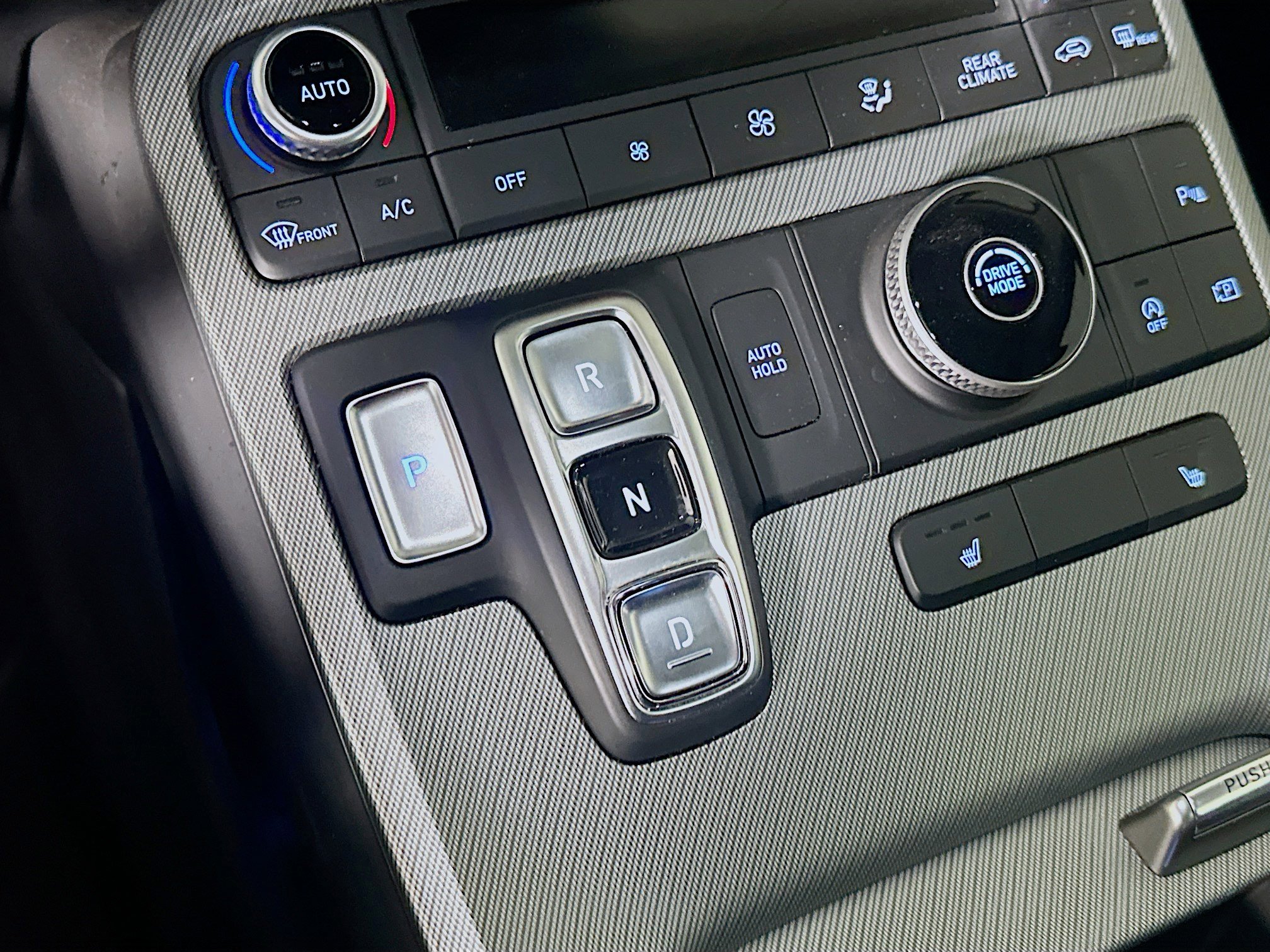 Used 2025 Hyundai Palisade SEL image 25