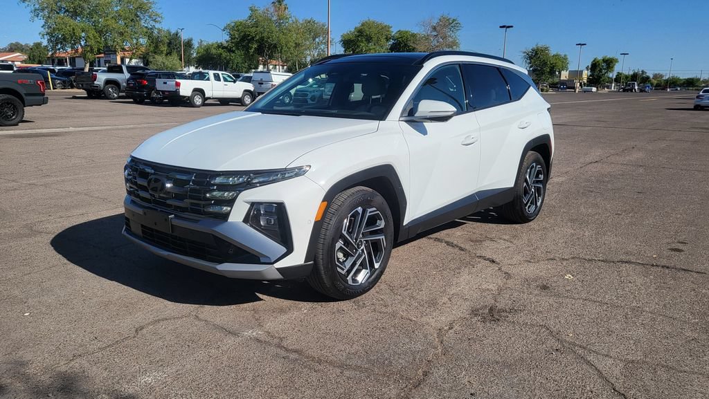 Used 2025 Hyundai Tucson Limited FWD image 4