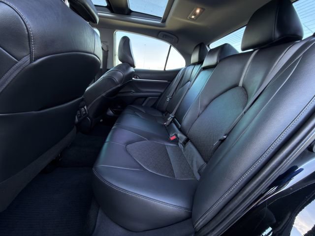 Used 2021 Toyota Camry XSE image 28