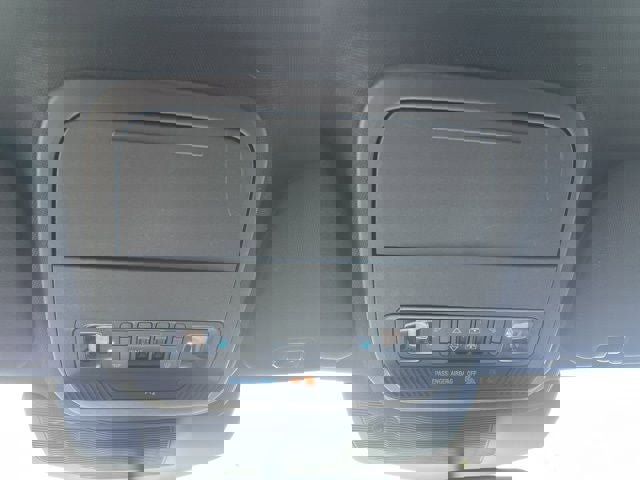 Certified 2024 Ford Explorer Platinum w/ Technology Package image 41