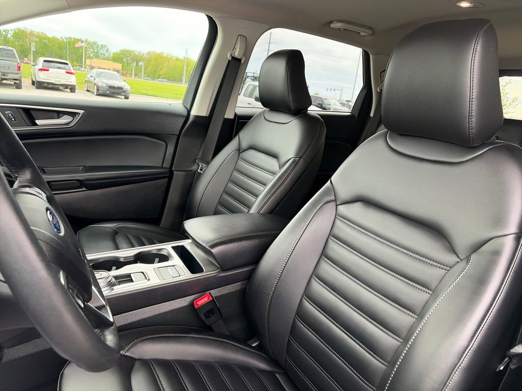 Used 2024 Ford Edge SEL w/ Convenience Package AWD/4WD image 17