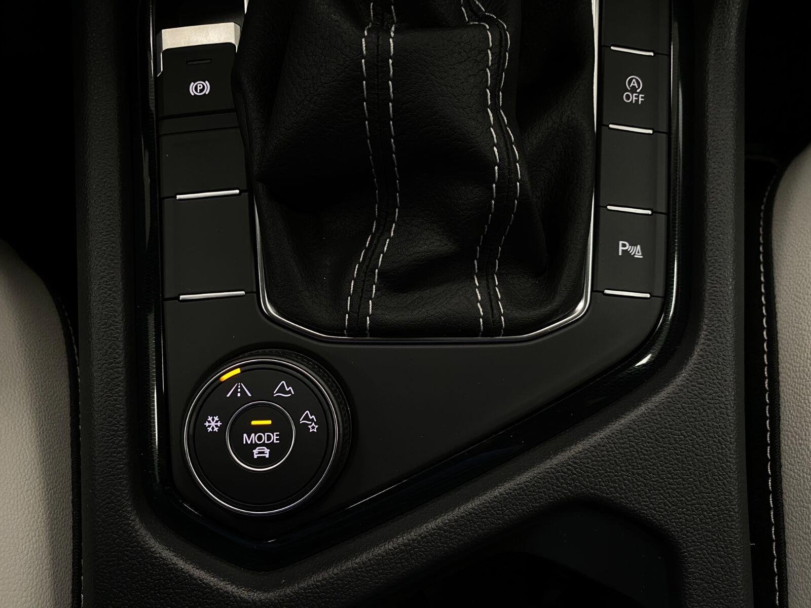 New 2026 Volkswagen Taos SE AWD/4WD image 22